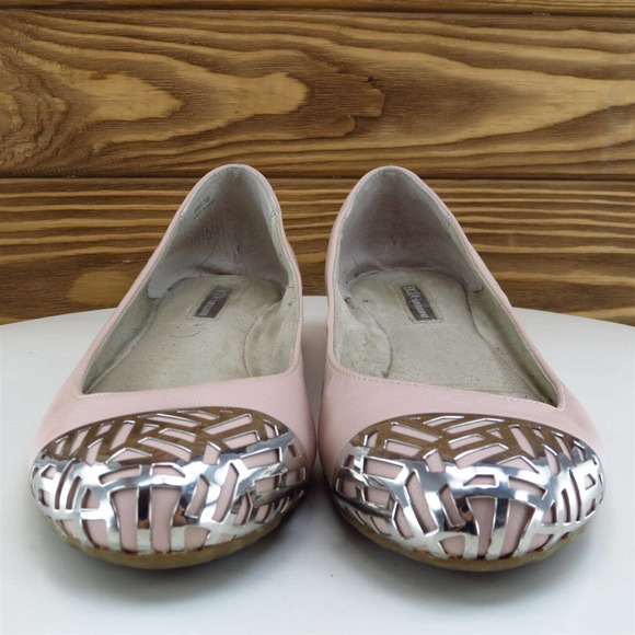 BCBGeneration Size 6 Flat Shoes Pink Leather Women M - Picture 2 of 12